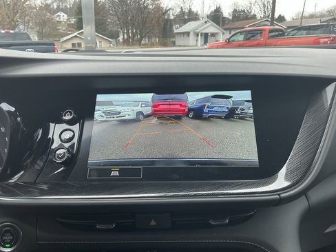 Used 2023 Buick Envision Essence image 24