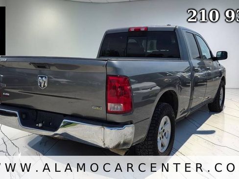 Used 2012 RAM 1500 Classic SLT RWD image 3