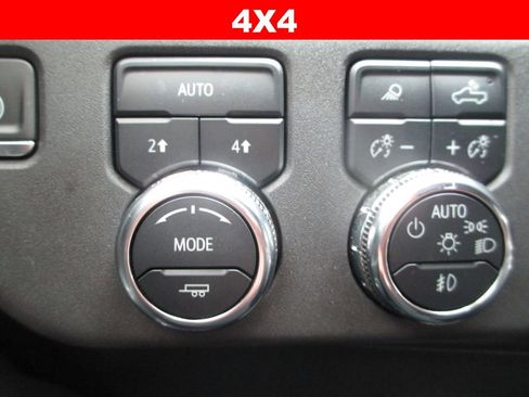 Used 2024 GMC Sierra 1500 Elevation w/ Elevation Premium Package AWD/4WD image 28