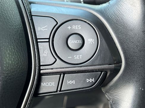 Used 2023 Toyota Camry XSE image 26