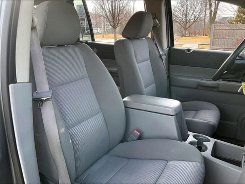 Used 2008 Dodge Durango SLT image 28