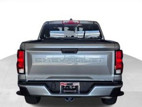 Used 2023 Chevrolet Colorado LT w/ LT Convenience Package II image 4