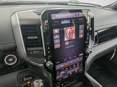 New 2026 RAM 1500 Laramie AWD/4WD image 11