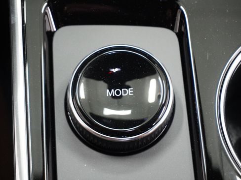 New 2026 Chevrolet Equinox ACTIV w/ Convenience Package III image 30