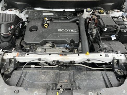 Used 2022 GMC Terrain AT4 w/ Infotainment Package II AWD/4WD image 31