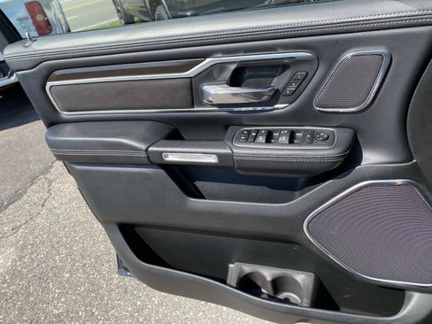 Used 2022 RAM 1500 Laramie AWD/4WD image 26