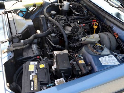 Used 1992 Volvo 240 Wagon RWD image 30