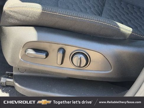 Used 2021 Chevrolet Equinox LT FWD image 28