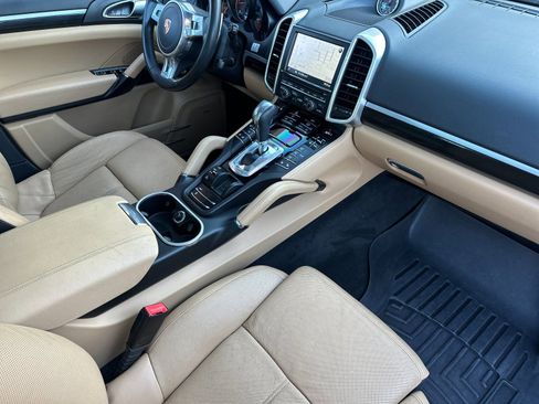 Used 2014 Porsche Cayenne Diesel image 17