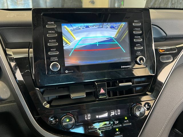 Used 2022 Toyota Camry SE FWD image 22
