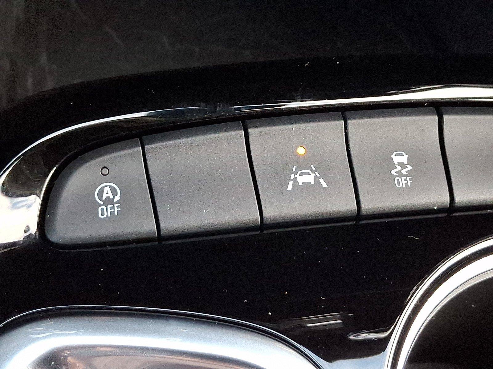 Used 2023 Buick Encore GX Select w/ Sport Touring Package FWD image 26