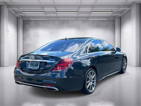 Used 2019 Mercedes-Benz S 560 4MATIC Sedan image 3