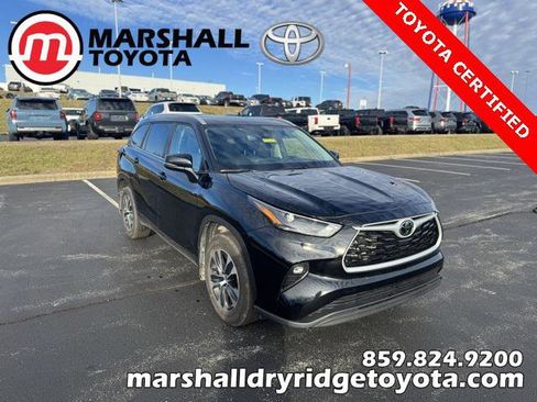 Certified 2024 Toyota Highlander XLE image 1
