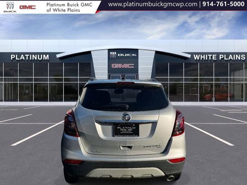 Used 2022 Buick Encore Preferred w/ Safety Package image 4