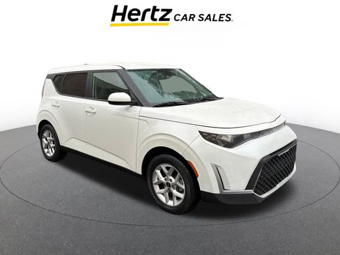 Used 2025 Kia Soul LX w/ LX Technology Package image 1