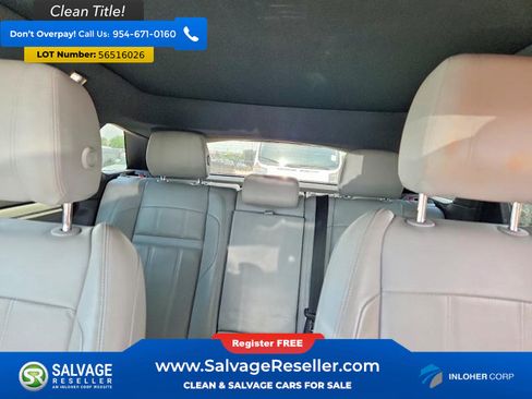 Used 2020 Land Rover Range Rover Evoque SE AWD/4WD image 13
