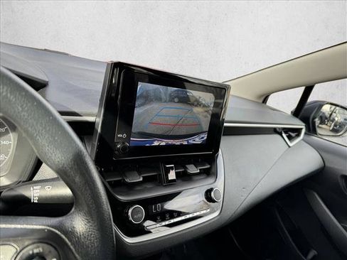 Certified 2024 Toyota Corolla LE image 13