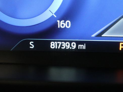 Used 2021 Ford Escape Titanium image 18