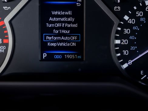 Used 2024 Toyota Tundra SR5 w/ SR5 Premium Package AWD/4WD image 11