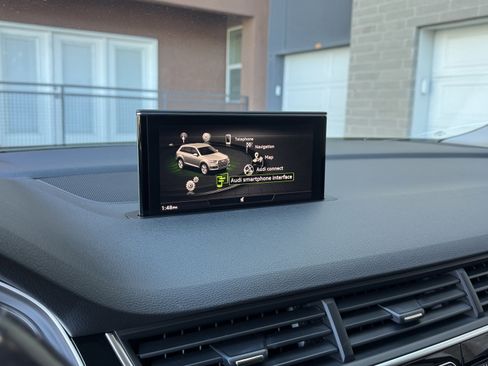 Used 2017 Audi Q7 3.0T Premium image 22