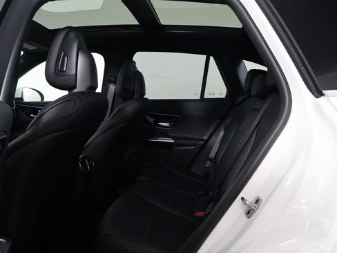 New 2026 Mercedes-Benz GLC 300 image 6