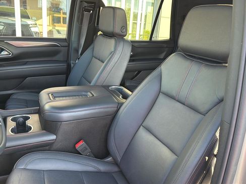 Used 2023 Chevrolet Tahoe RST w/ Luxury Package AWD/4WD image 34