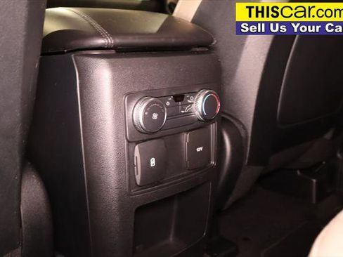 Used 2020 Ford Explorer XLT RWD image 26