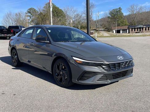 New 2026 Hyundai Elantra Sport image 39