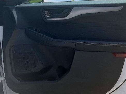 Certified 2023 Ford Escape Active AWD/4WD image 24