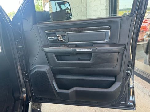 Used 2018 RAM 2500 Limited image 47