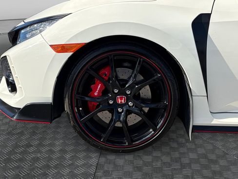 Used 2017 Honda Civic Type R image 23