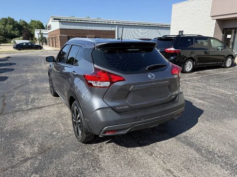 Used 2019 Nissan Kicks SR FWD image 7