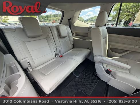 Certified 2021 Volkswagen Atlas SE FWD image 11