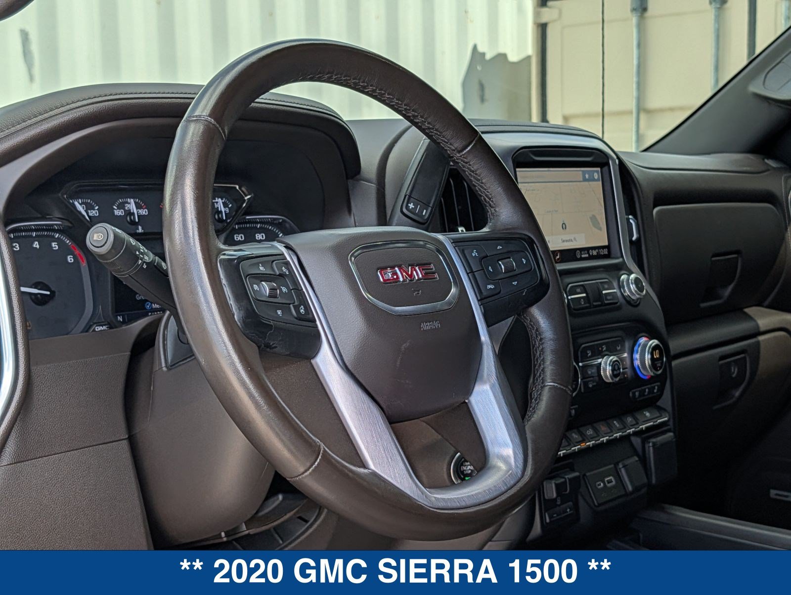Used 2020 GMC Sierra 1500 SLT w/ SLT Premium Plus Package RWD image 23
