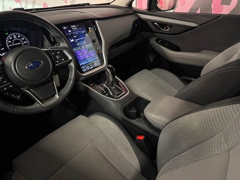 Used 2020 Subaru Outback Premium image 17