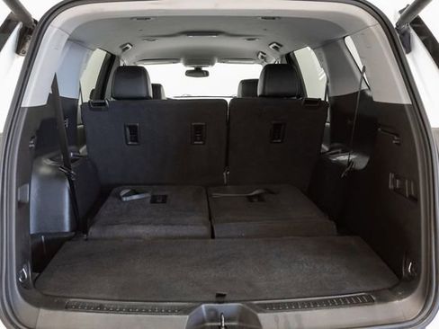 Used 2020 GMC Acadia SLT image 35