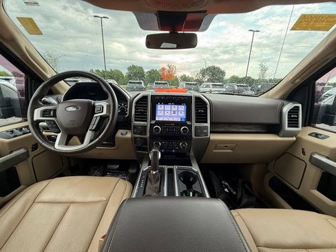Used 2019 Ford F150 Lariat w/ Equipment Group 502A Luxury AWD/4WD image 27
