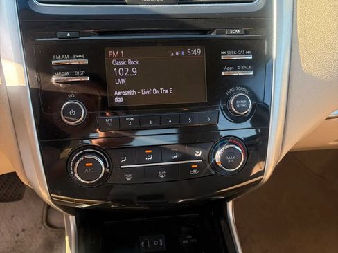 Used 2014 Nissan Altima 2.5 S w/ Sport Value Package FWD image 47