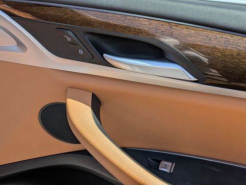 Used 2024 BMW X3 sDrive30i w/ Convenience Package image 20