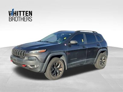 Used 2017 Jeep Cherokee Trailhawk w/ Comfort/Convenience Group