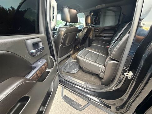 Used 2015 GMC Sierra 1500 Denali w/ Driver Alert Package AWD/4WD image 12
