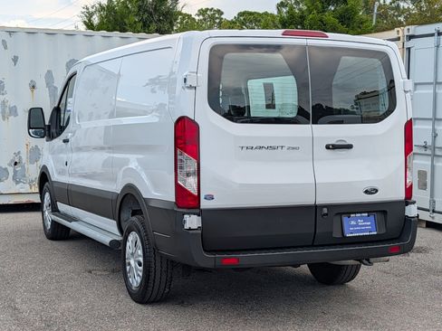 Used 2025 Ford Transit 250 Low Roof w/ Exterior Upgrade Package RWD image 6