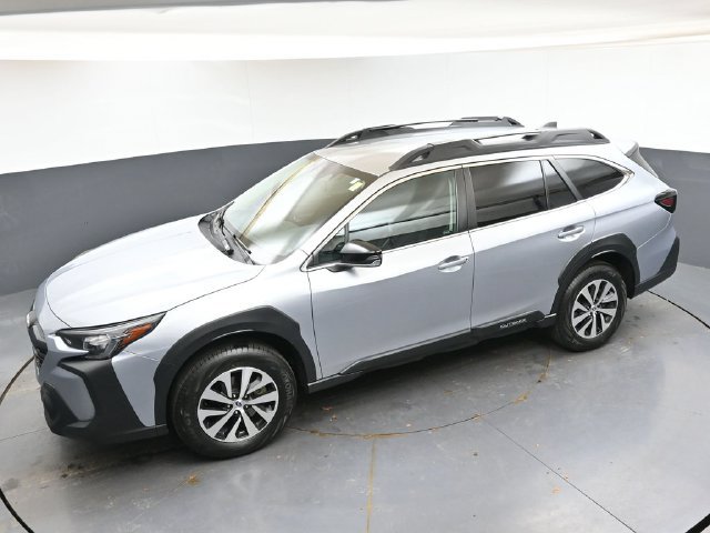 Used 2024 Subaru Outback Premium AWD/4WD image 37