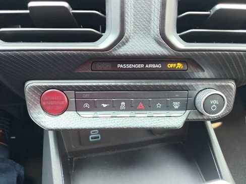 Used 2025 Ford Mustang Coupe RWD image 10