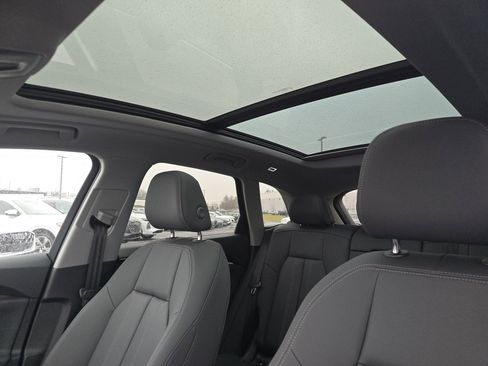 New 2025 Audi Q5 Premium Plus image 9