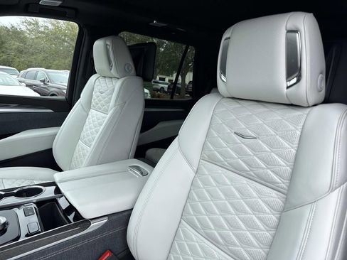 New 2026 Cadillac Escalade V image 22