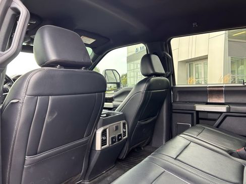 Used 2022 Ford F350 Lariat w/ Lariat Ultimate Package AWD/4WD image 14