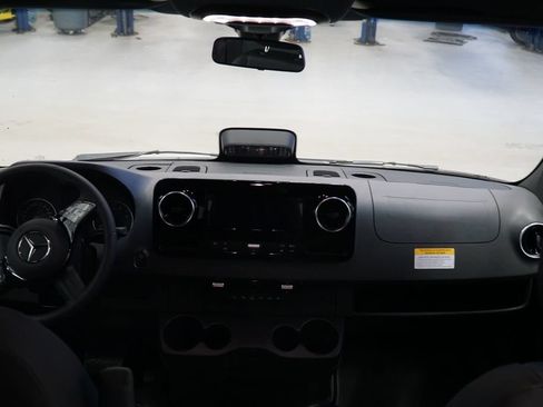 New 2026 Mercedes-Benz Sprinter 2500 image 11