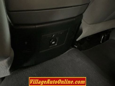 Used 2014 RAM 1500 Big Horn image 31