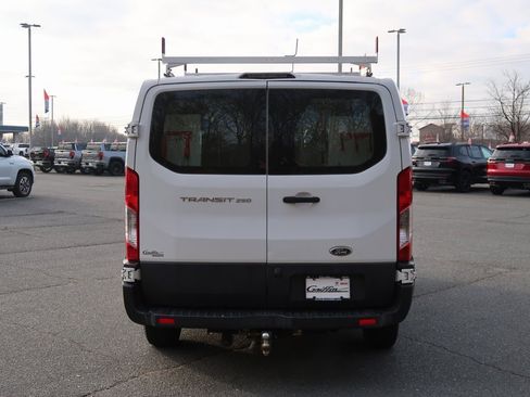 Used 2016 Ford Transit 250 130 Low Roof w/ Exterior Upgrade Package image 6